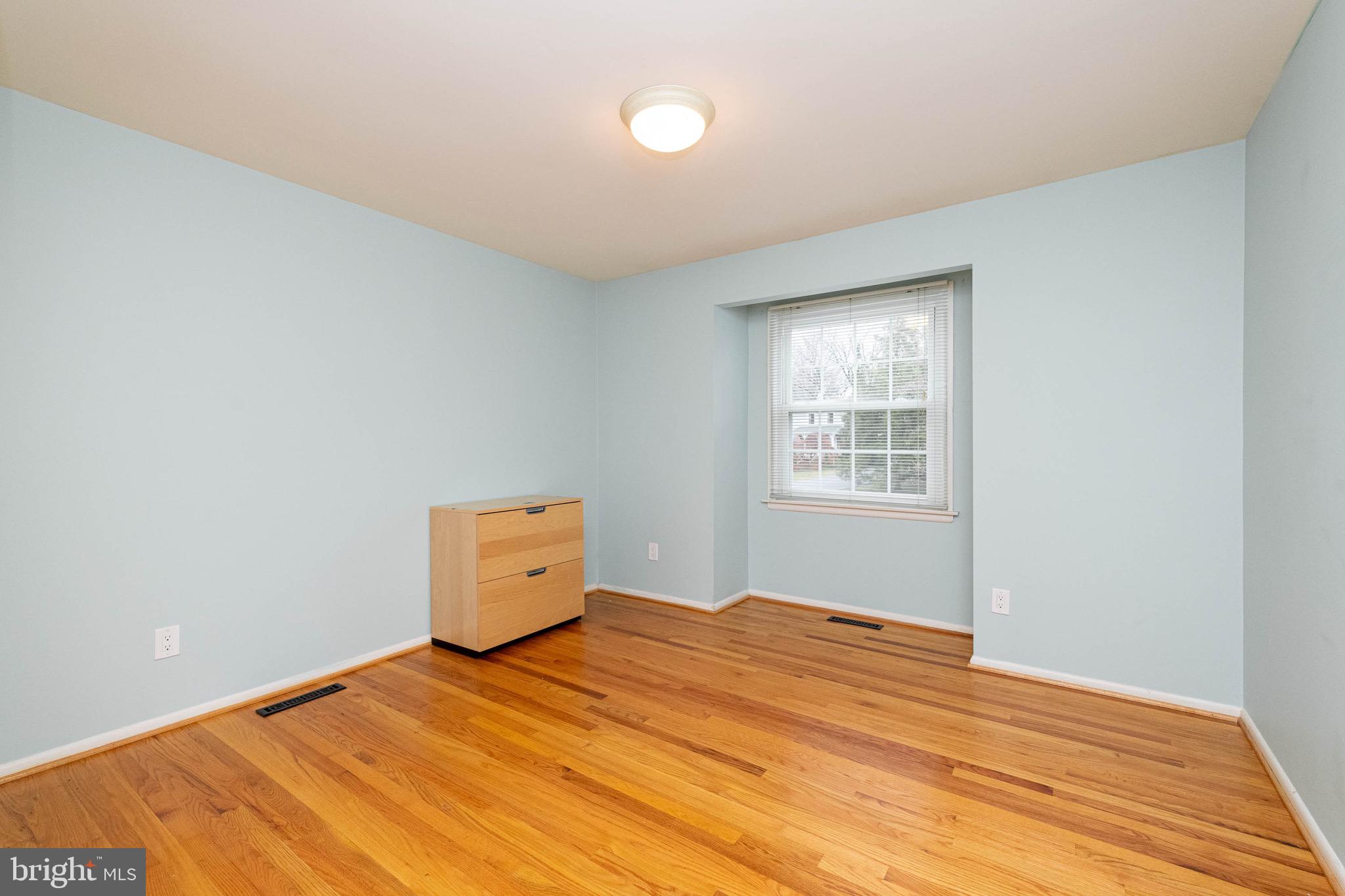 5200 Lynngate Road Columbia, MD 21044 - Photo 17 of 43 Bedroom 2
