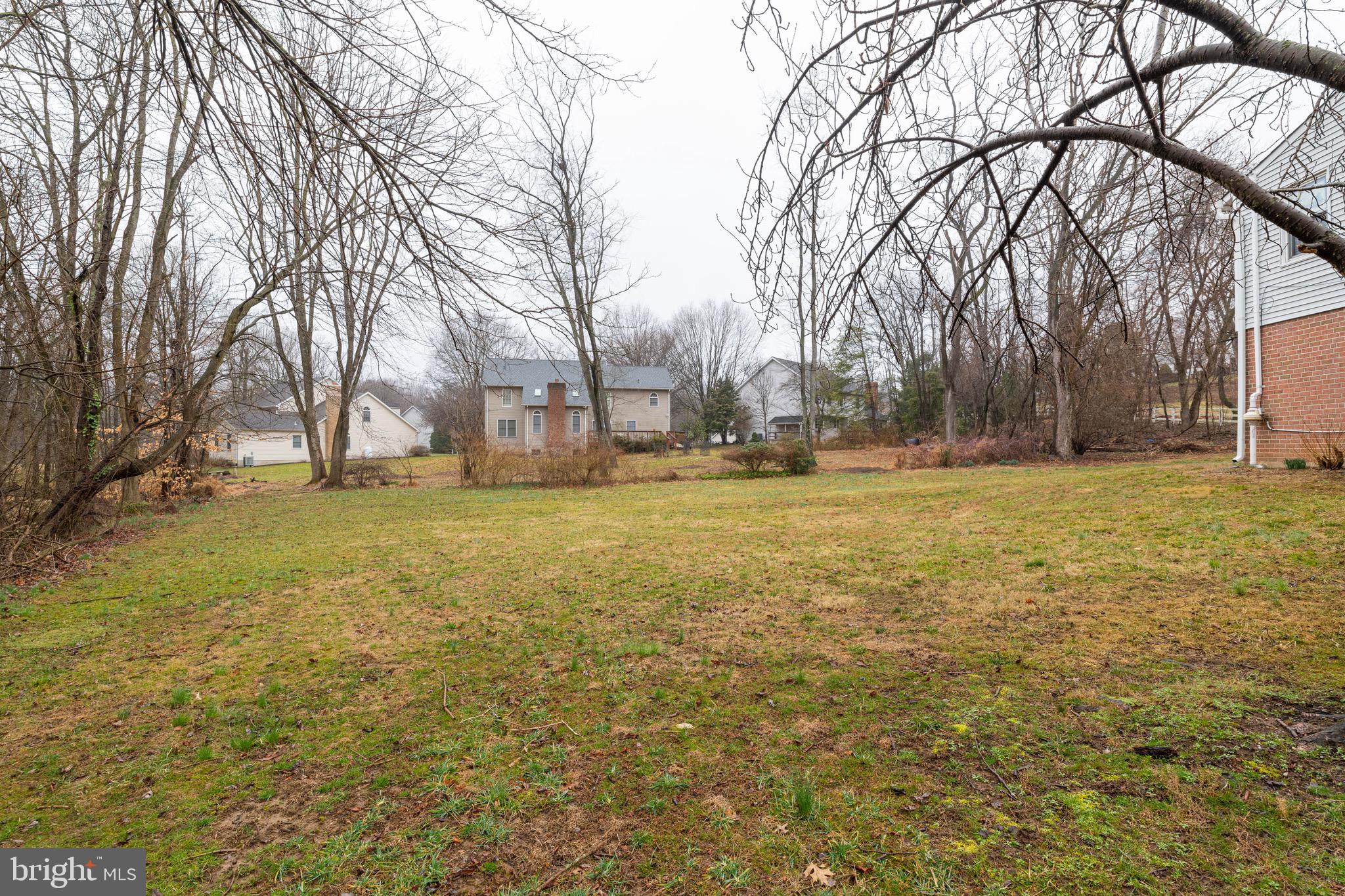 5200 Lynngate Road Columbia, MD 21044 - Photo 34 of 43 Backyard