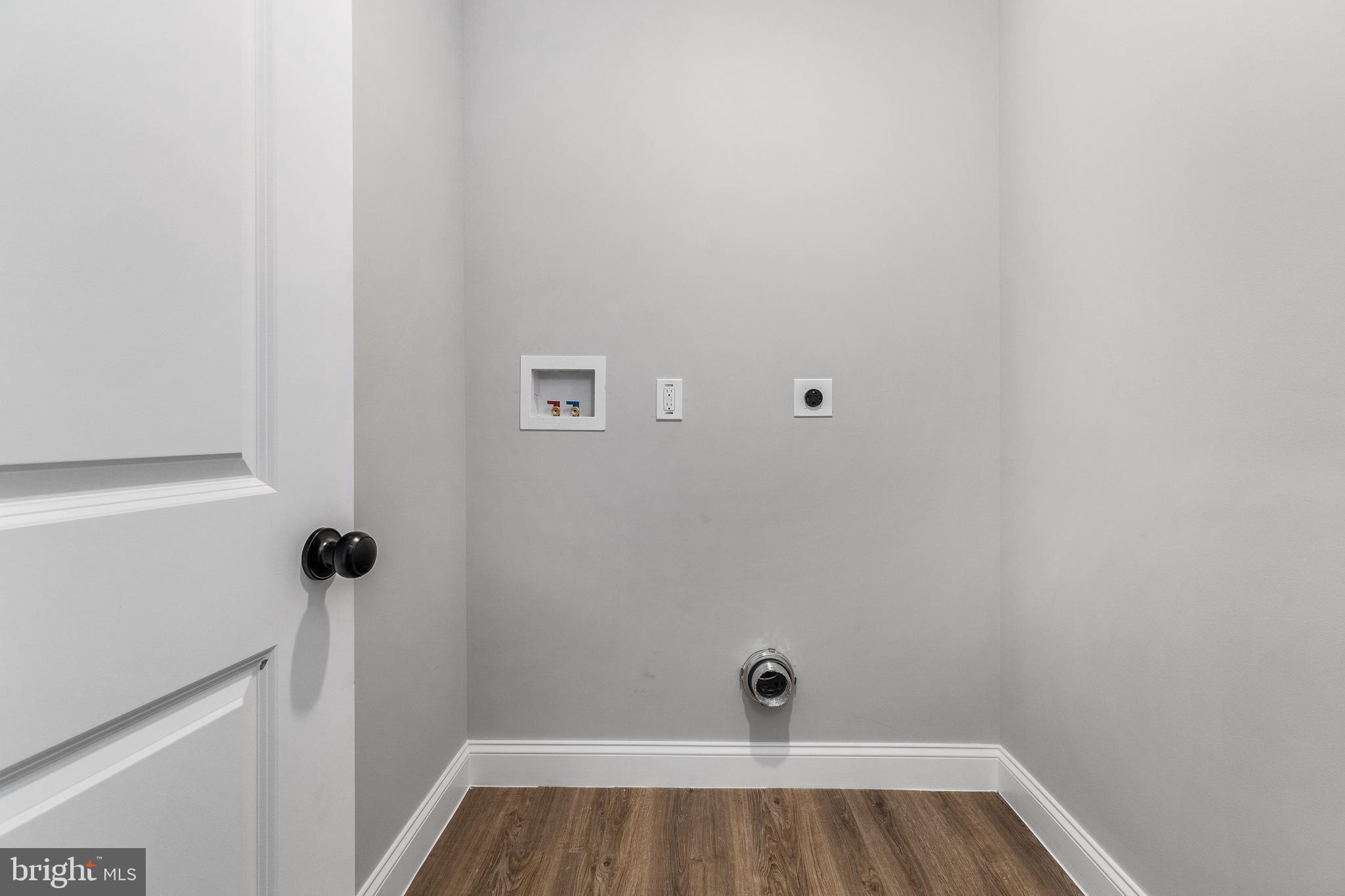 40 Brookside Road Glenside, PA 19038 - Photo 20 of 35 a view of a small space