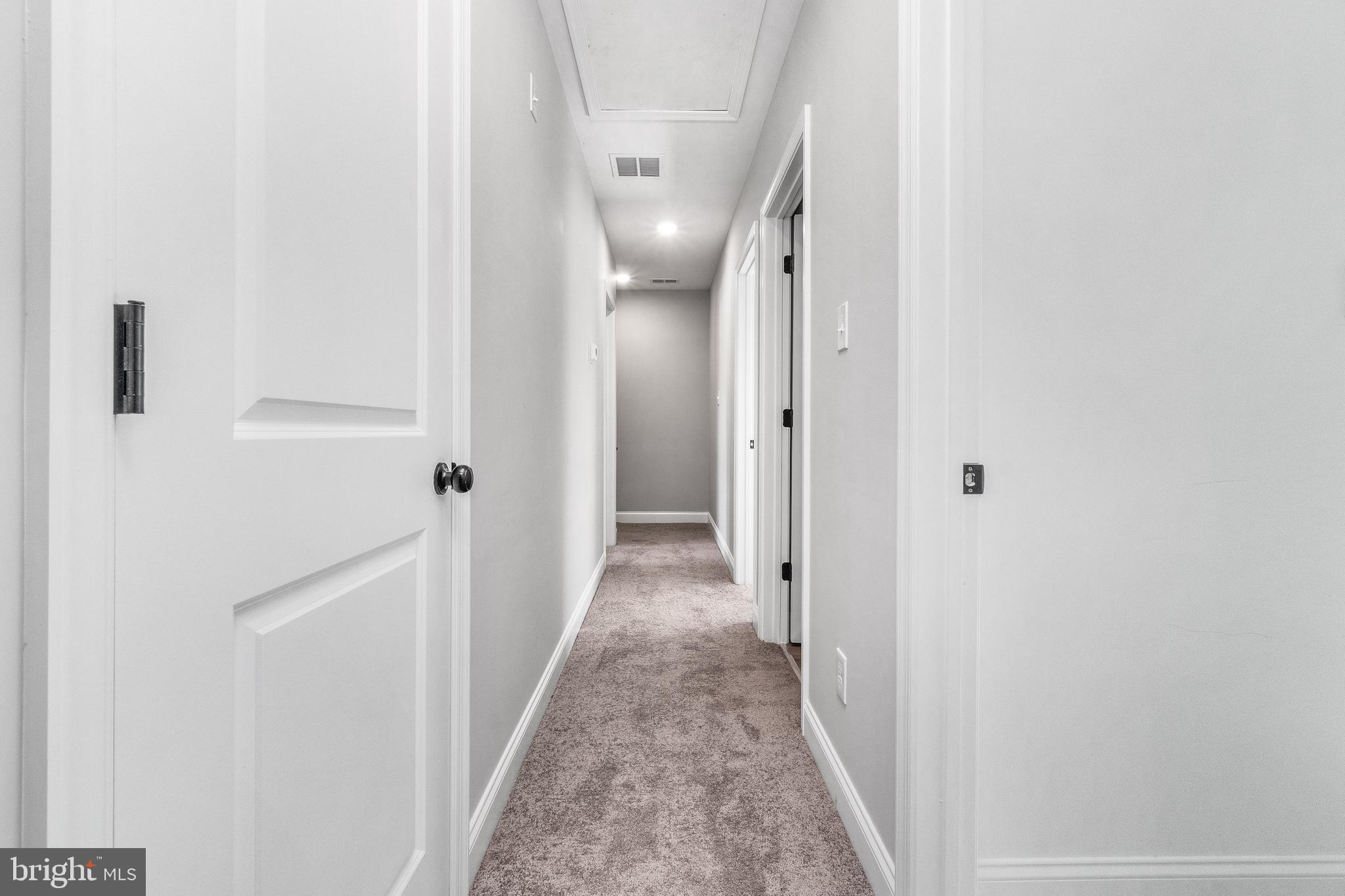 40 Brookside Road Glenside, PA 19038 - Photo 23 of 35 a view of a hallway