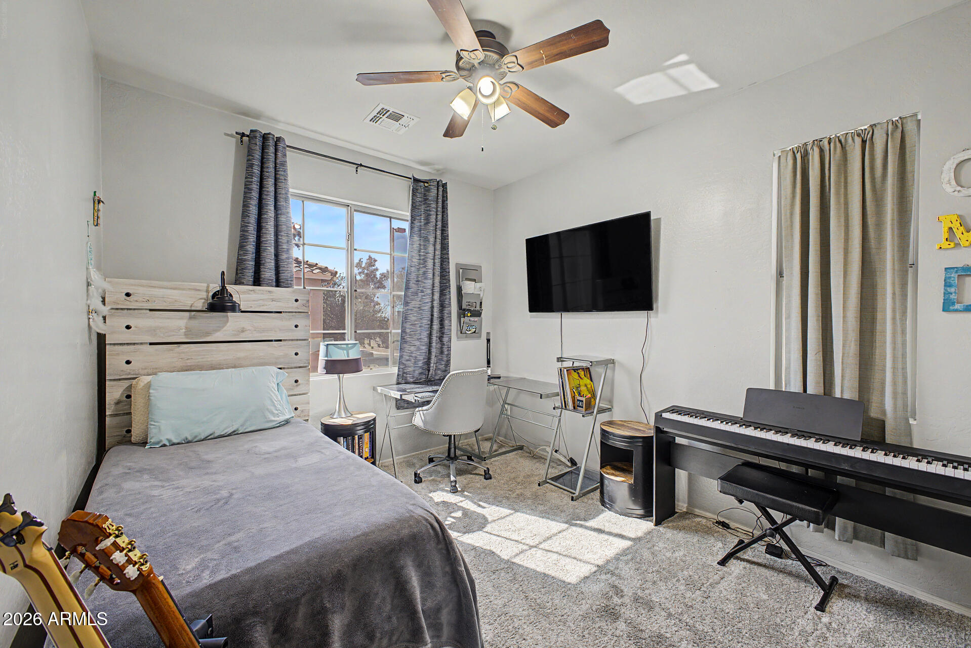 3467 South Bandit Road Gilbert, AZ 85297 - Photo 17 of 49 second bedroom