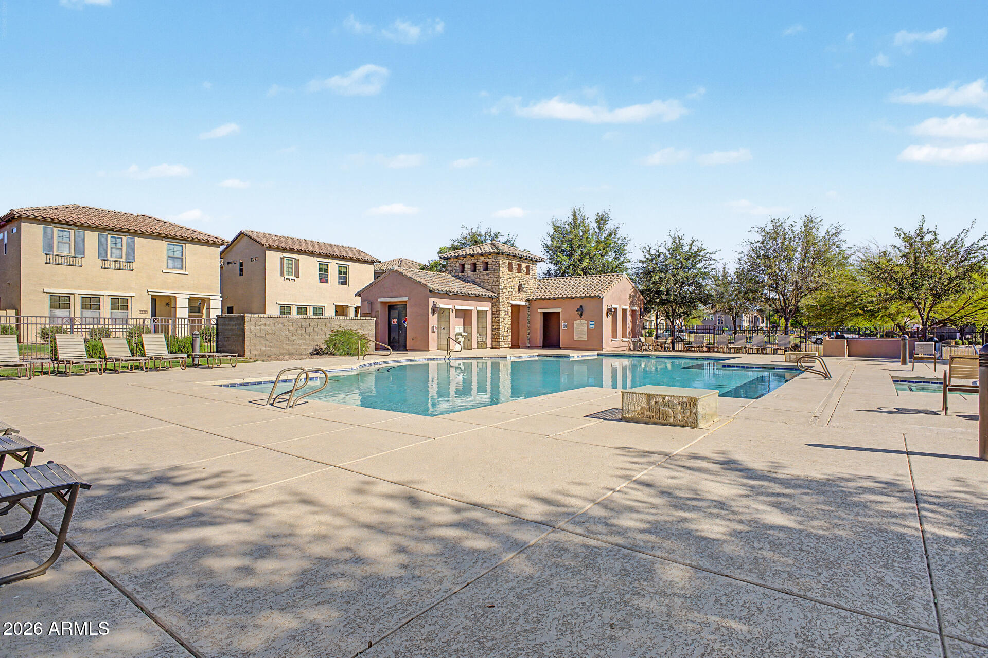 3467 South Bandit Road Gilbert, AZ 85297 - Photo 30 of 49 Knolls pool