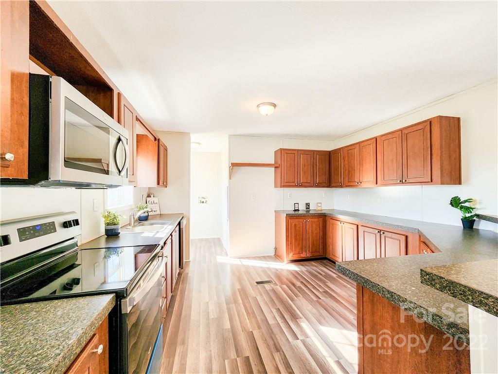 142 Deadman Road Ellenboro, NC 28040 - Photo 11 of 46 Gallery Image 11