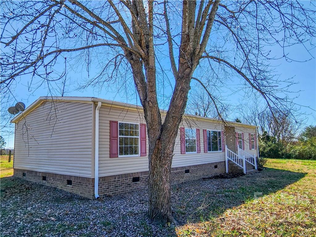 142 Deadman Road Ellenboro, NC 28040 - Photo 37 of 46 Gallery Image 37