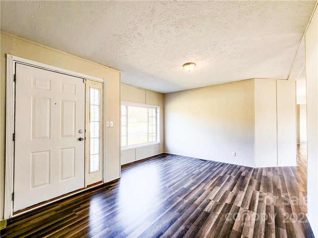 142 Deadman Road Ellenboro, NC 28040 - Photo 4 of 46 Gallery Image 4