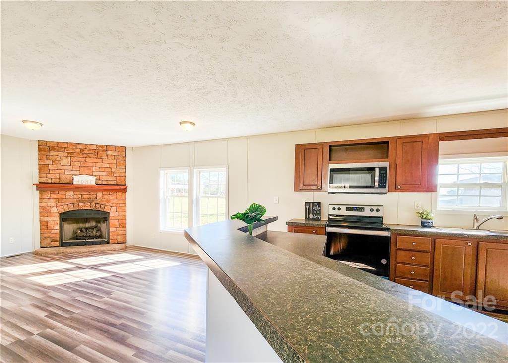 142 Deadman Road Ellenboro, NC 28040 - Photo 6 of 46 Gallery Image 6