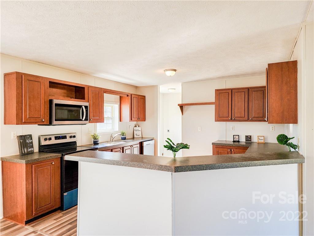 142 Deadman Road Ellenboro, NC 28040 - Photo 7 of 46 Gallery Image 7