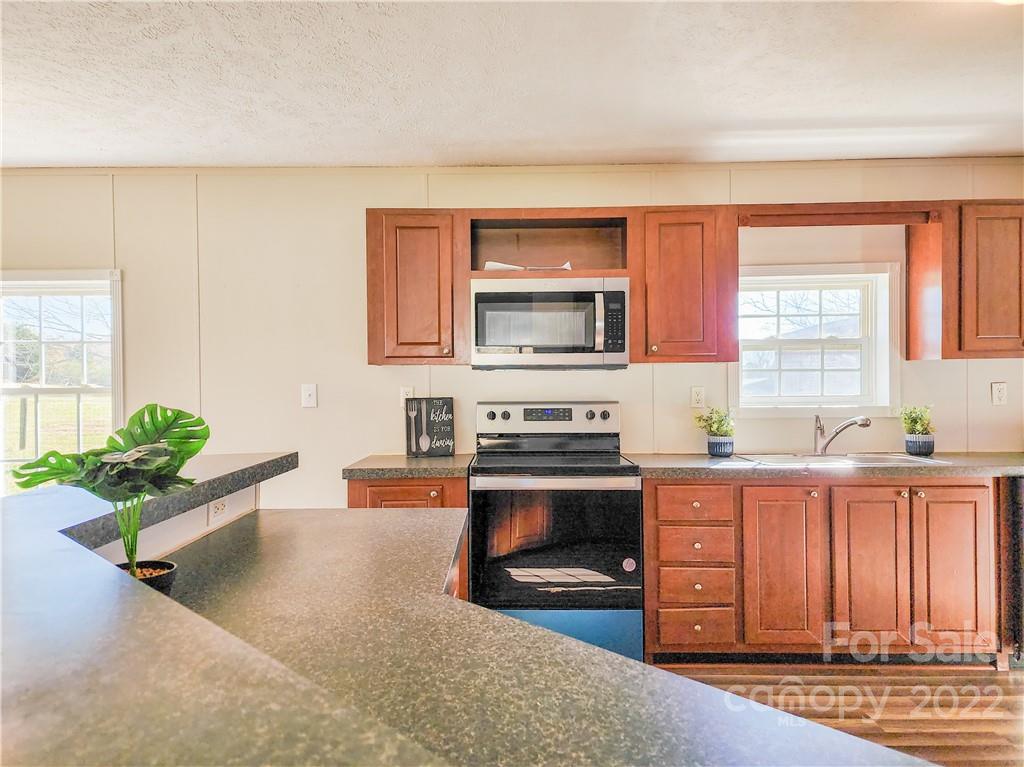 142 Deadman Road Ellenboro, NC 28040 - Photo 8 of 46 Gallery Image 8