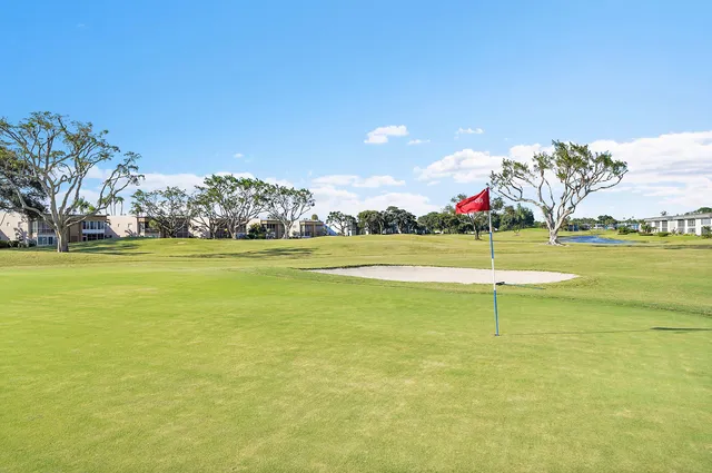 $1,700 | 646 Flanders North, Delray Beach, FL 33484