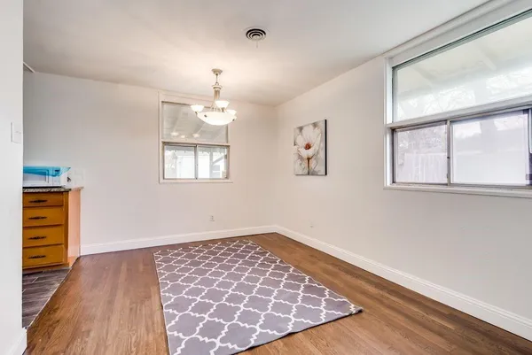 $2,000 | 1815 Spring Avenue, Carrollton, TX 75006