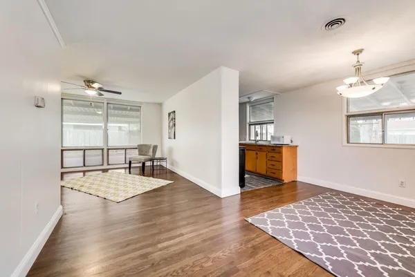 $2,000 | 1815 Spring Avenue, Carrollton, TX 75006