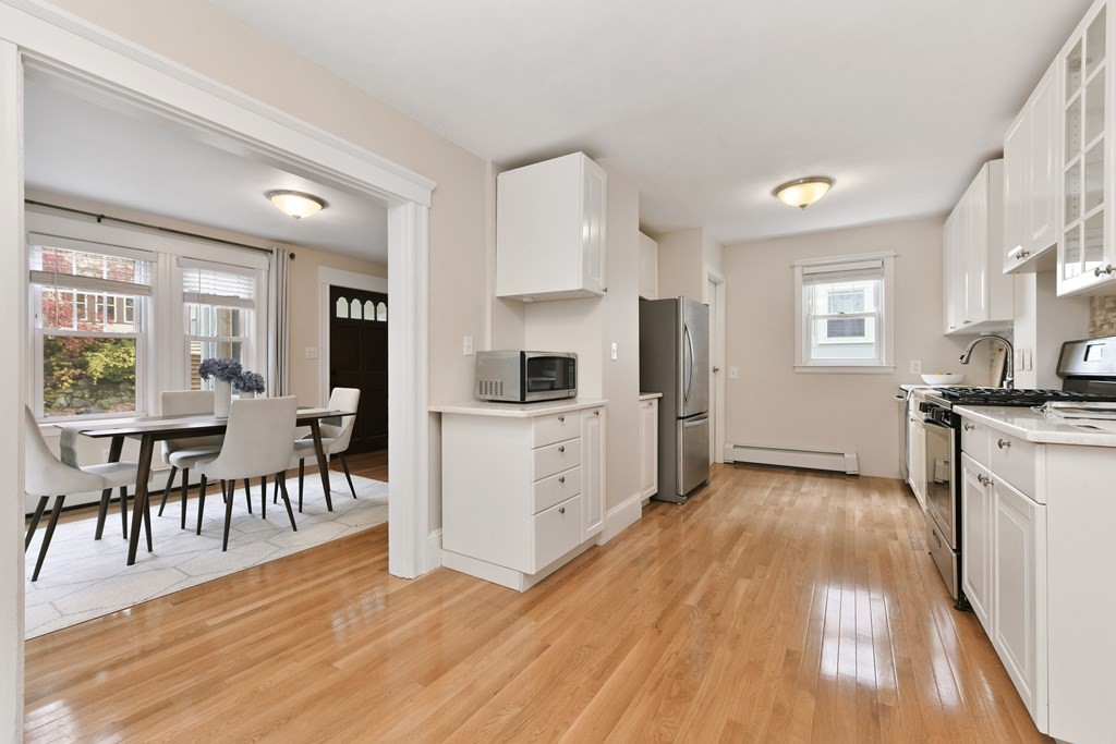 22 Reed Street Arlington, MA 02474 - Photo 11 of 26 Gallery Image 11