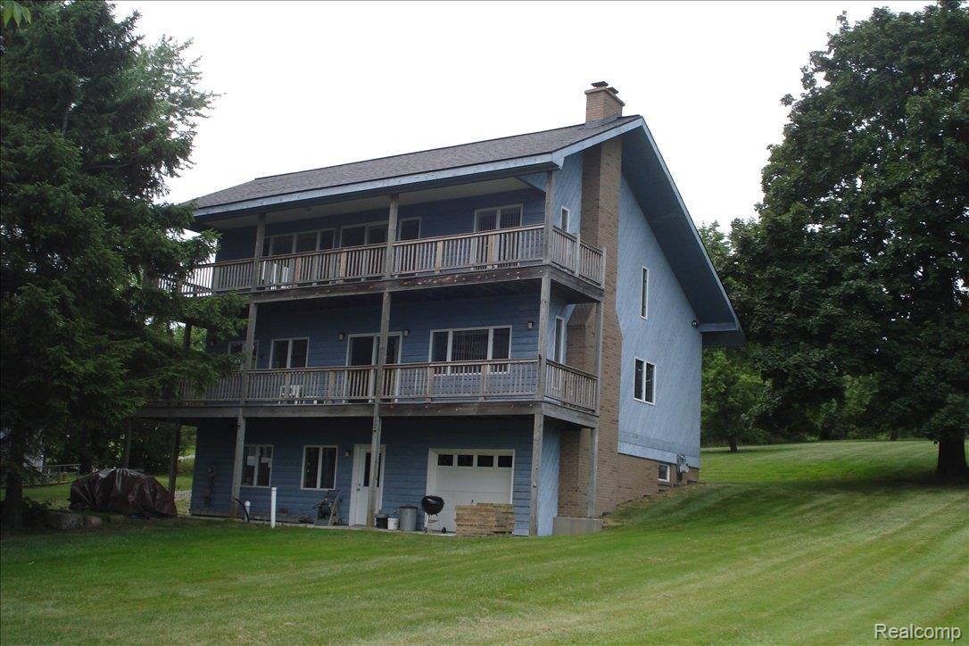 1785 North River Road St. Clair, MI 48079 - Photo 1 of 12 Front of Home