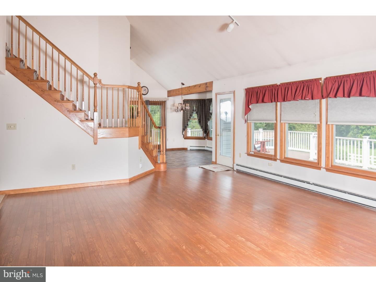 2661 Kutztown Road Pennsburg, PA 18073 - Photo 11 of 25 Gallery Image 11