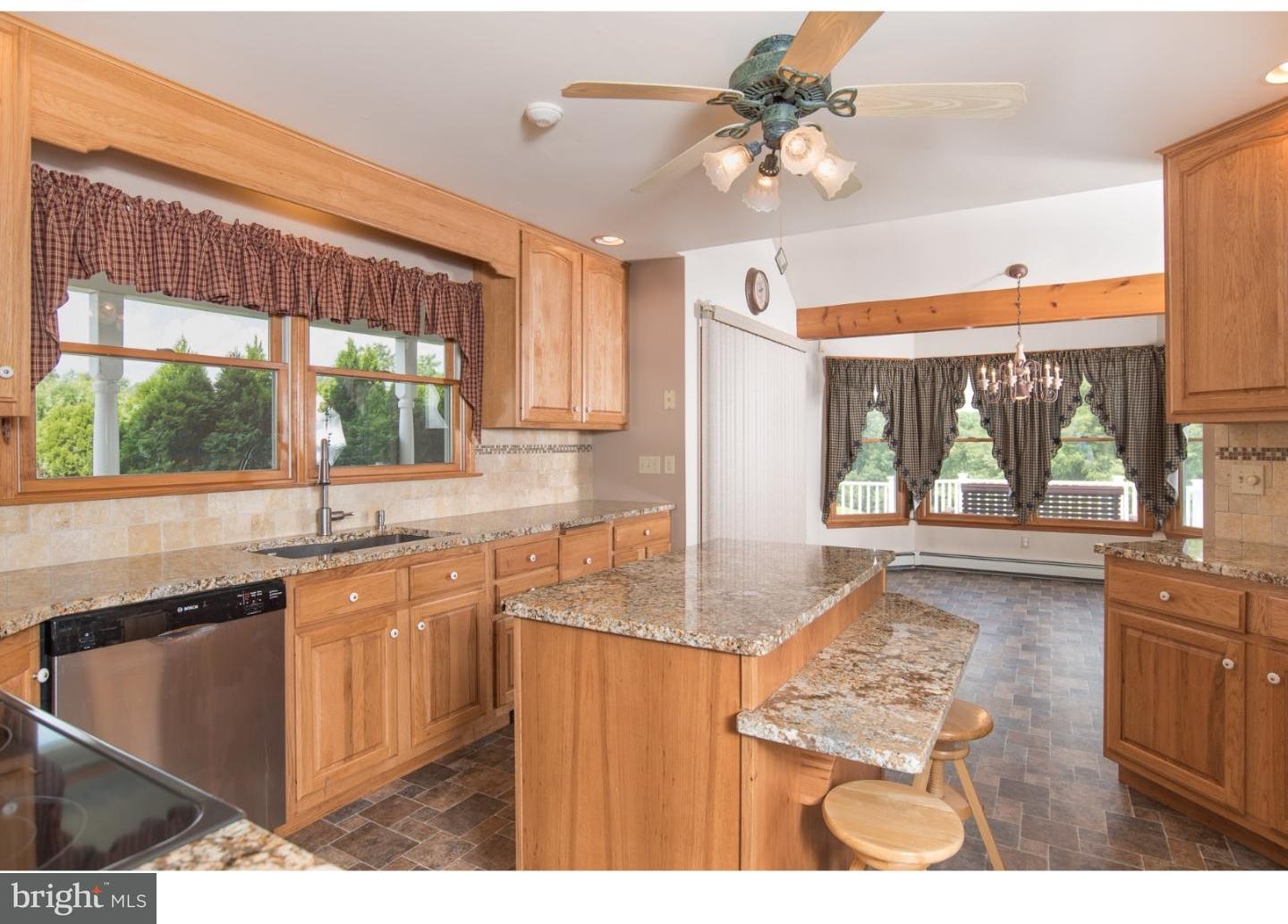 2661 Kutztown Road Pennsburg, PA 18073 - Photo 15 of 25 Gallery Image 15