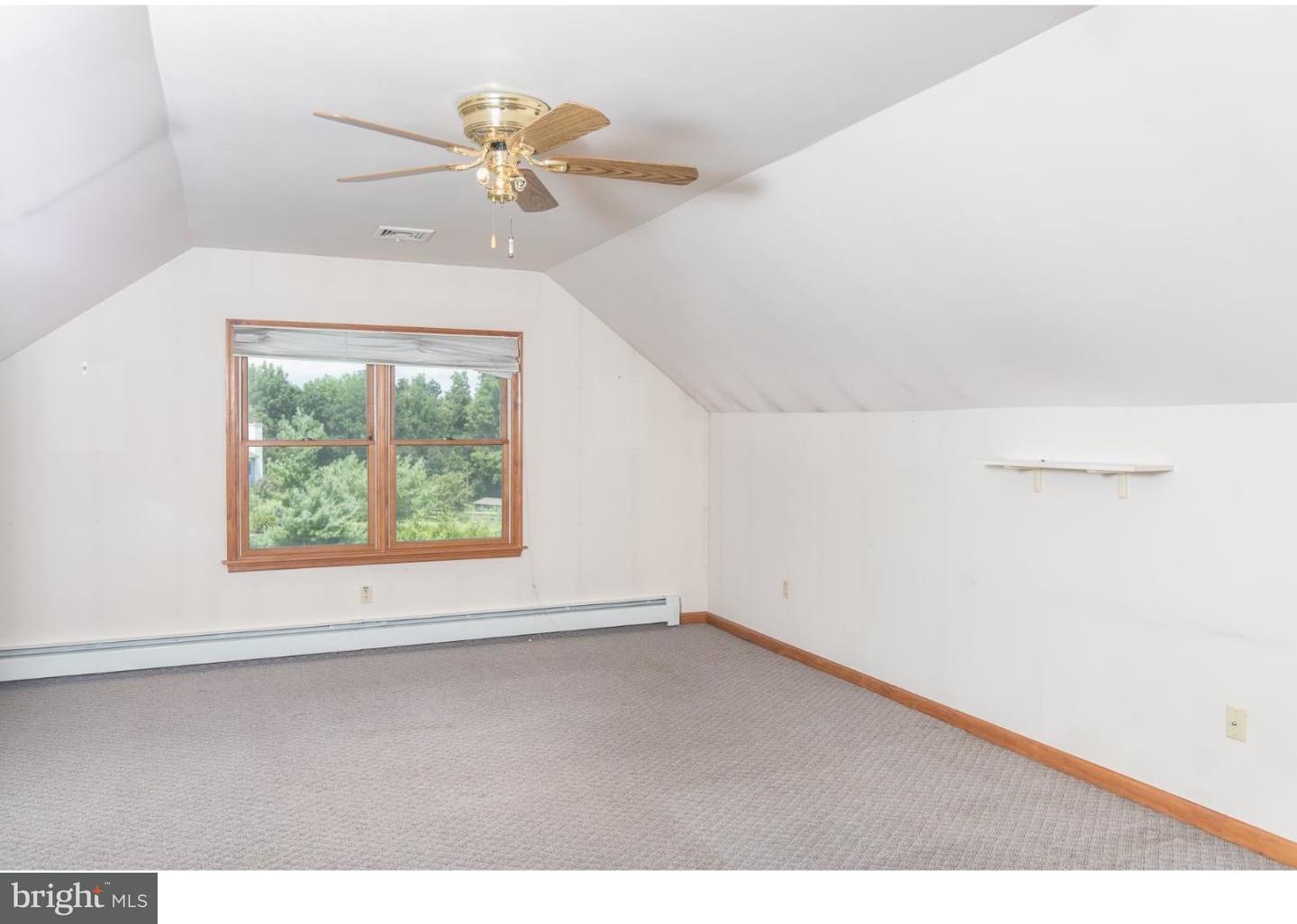 2661 Kutztown Road Pennsburg, PA 18073 - Photo 17 of 25 Gallery Image 17