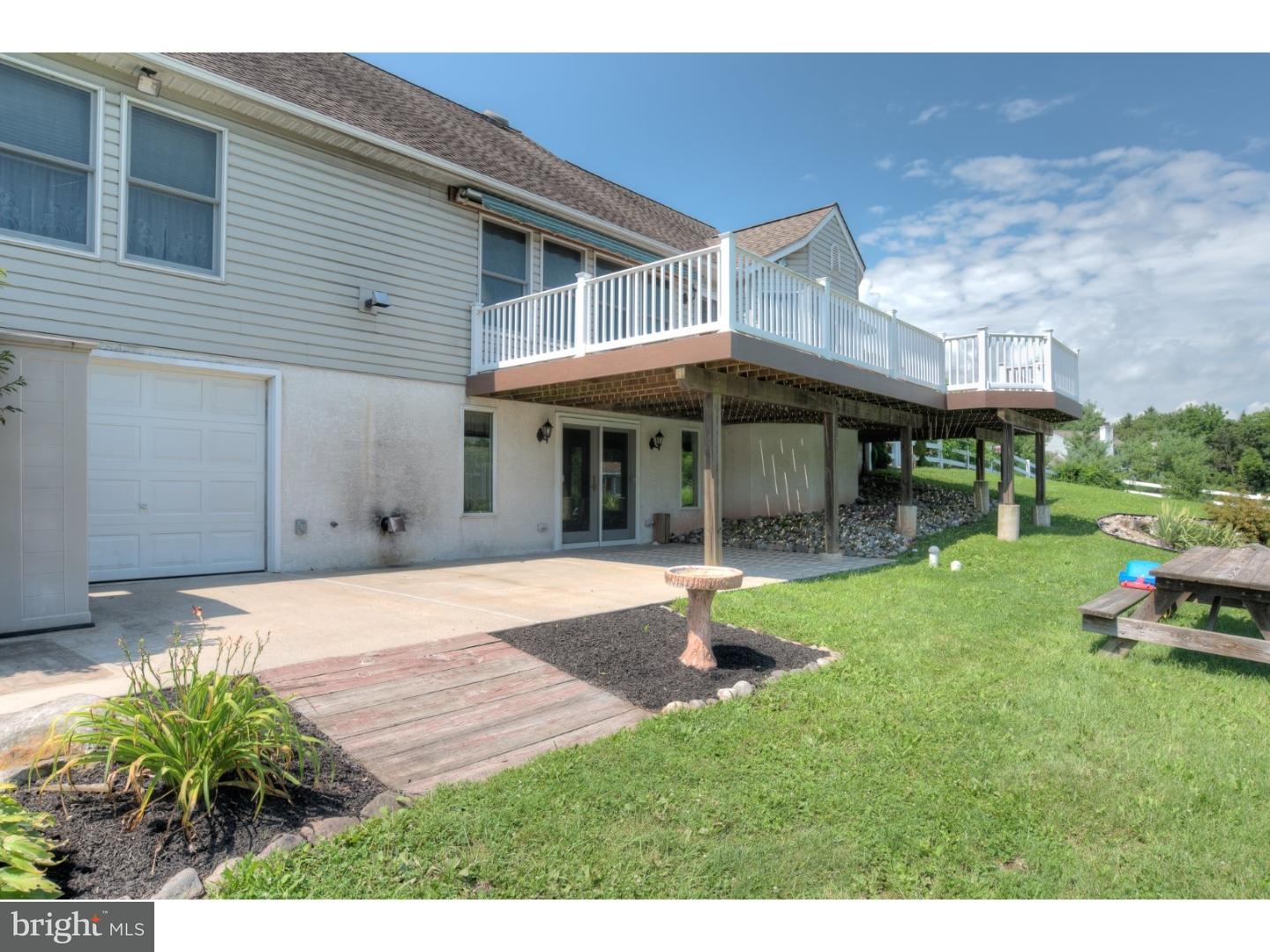 2661 Kutztown Road Pennsburg, PA 18073 - Photo 4 of 25 Gallery Image 4