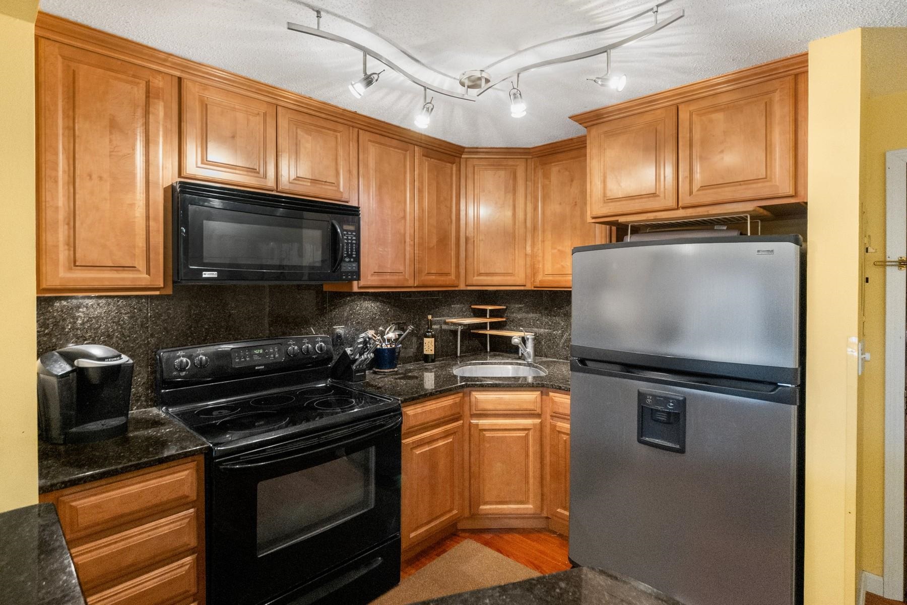 133 East Mountain Road, Unit 3D23 Killington, VT 05751 - Photo 11 of 17 Gallery Image 11