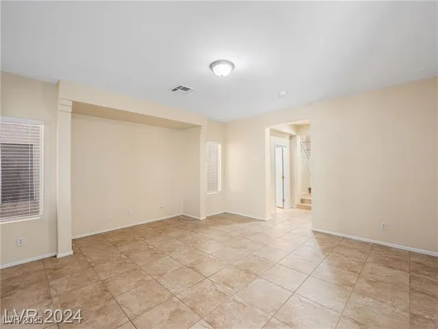 $2,400 | 9188 Rushing Wind Avenue, Las Vegas, NV 89148