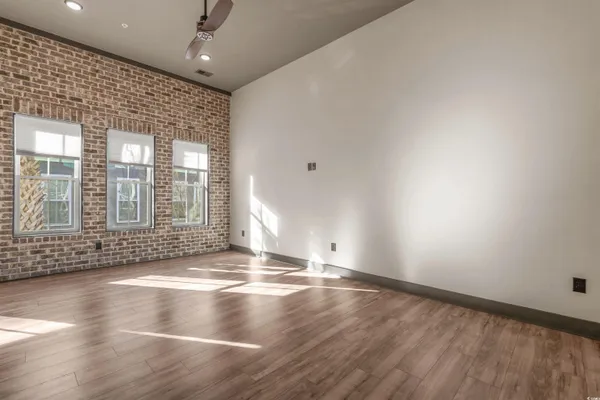 $2,500 | 80 Shady Oak Lane, Murrells Inlet, SC 29576