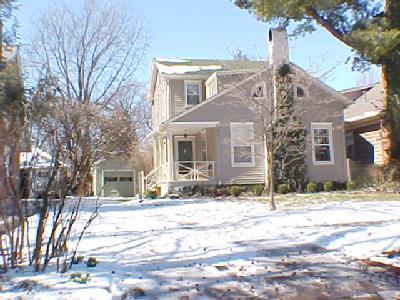 641 South Weller Avenue Springfield, MO 65802 - Photo 1 of 1 Primary Photo