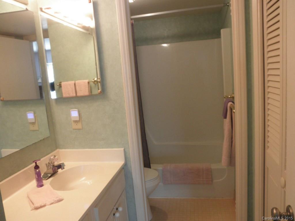 3500 Colony Road, Unit I Charlotte, NC 28211 - Photo 13 of 24 Gallery Image 13