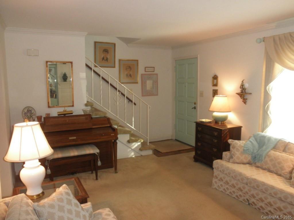 3500 Colony Road, Unit I Charlotte, NC 28211 - Photo 3 of 24 Gallery Image 3