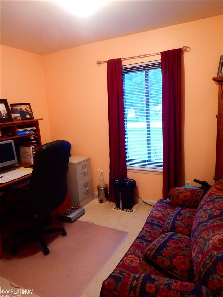48732 East Ranch Drive Chesterfield, MI 48051 - Photo 17 of 24