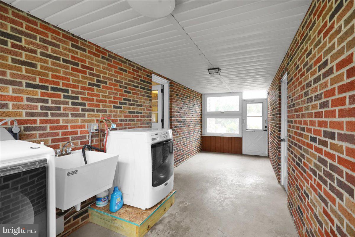 1405 Meade Street Reading, PA 19607 - Photo 13 of 45 Gallery Image 13