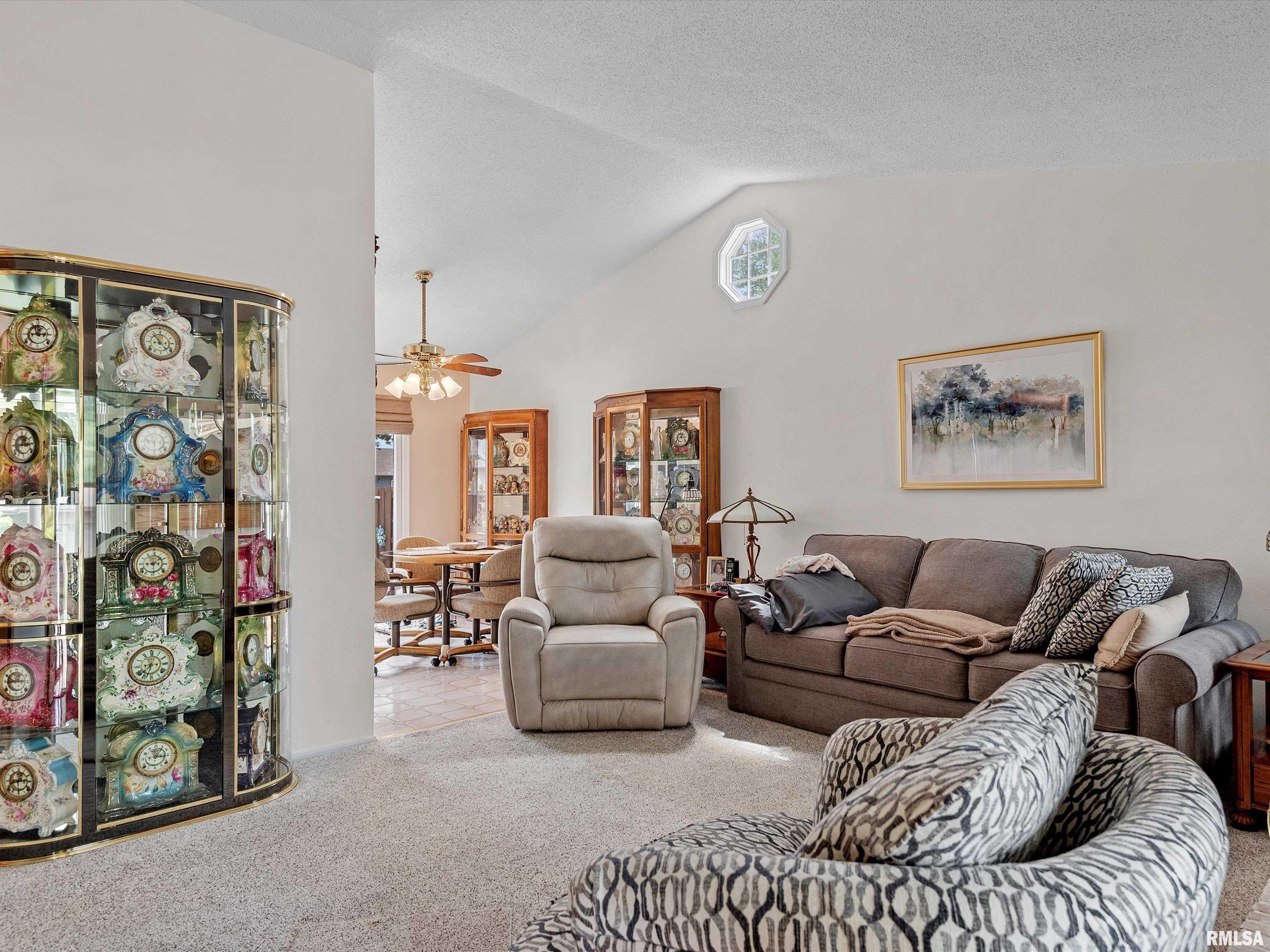 10 Hollybrook Drive Springfield, IL 62702 - Photo 5 of 30