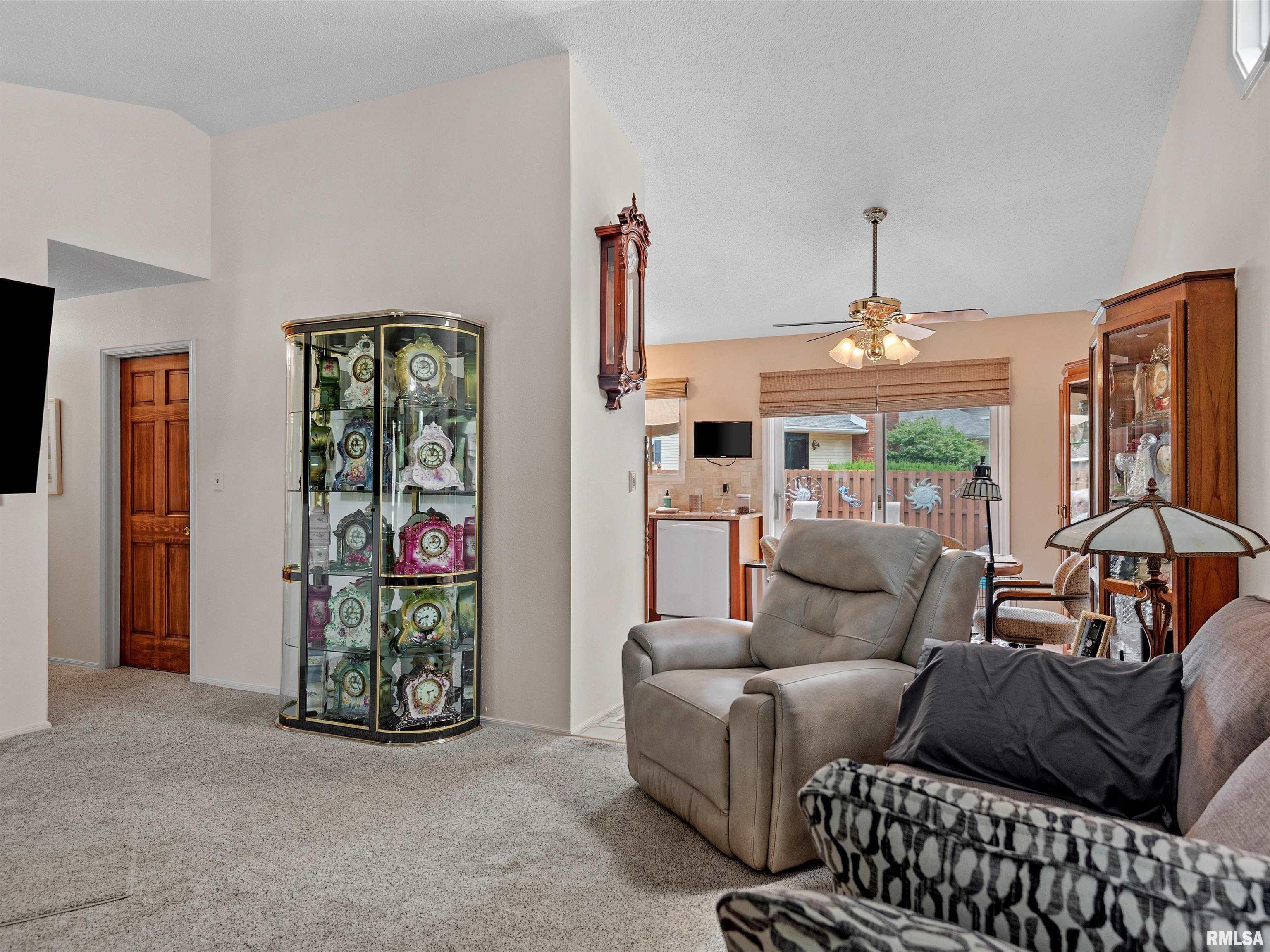 10 Hollybrook Drive Springfield, IL 62702 - Photo 8 of 30