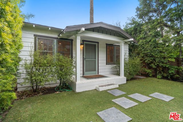 $5,500 | 636 Brooks Avenue, Venice, CA 90291