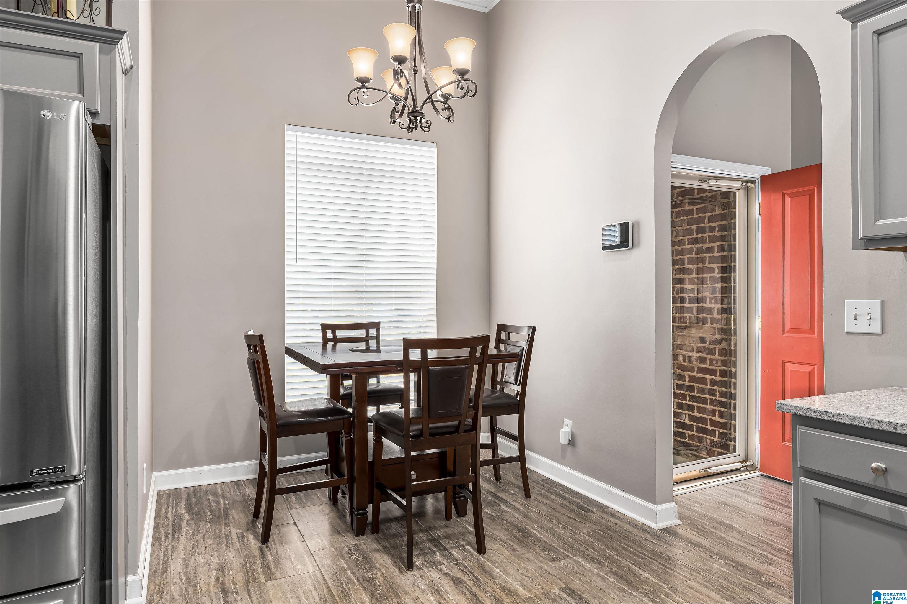 604 Barkley Circle Alabaster, AL 35007 - Photo 14 of 43
