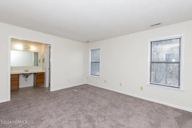 $1,425 | 111 Cherrywood Court, Jacksonville, NC 28546