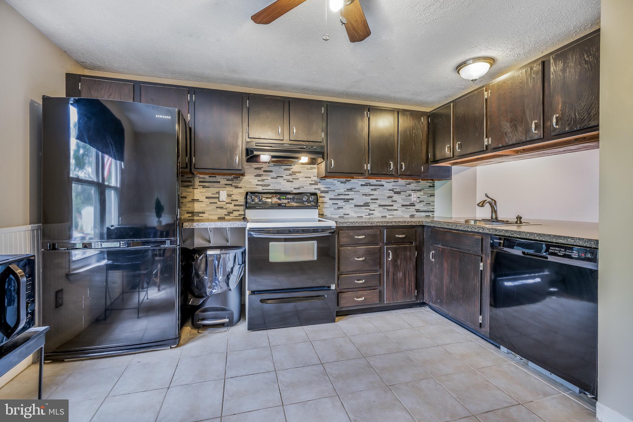 116 Laurel Valley Court Abingdon, MD 21009 - Photo 10 of 37