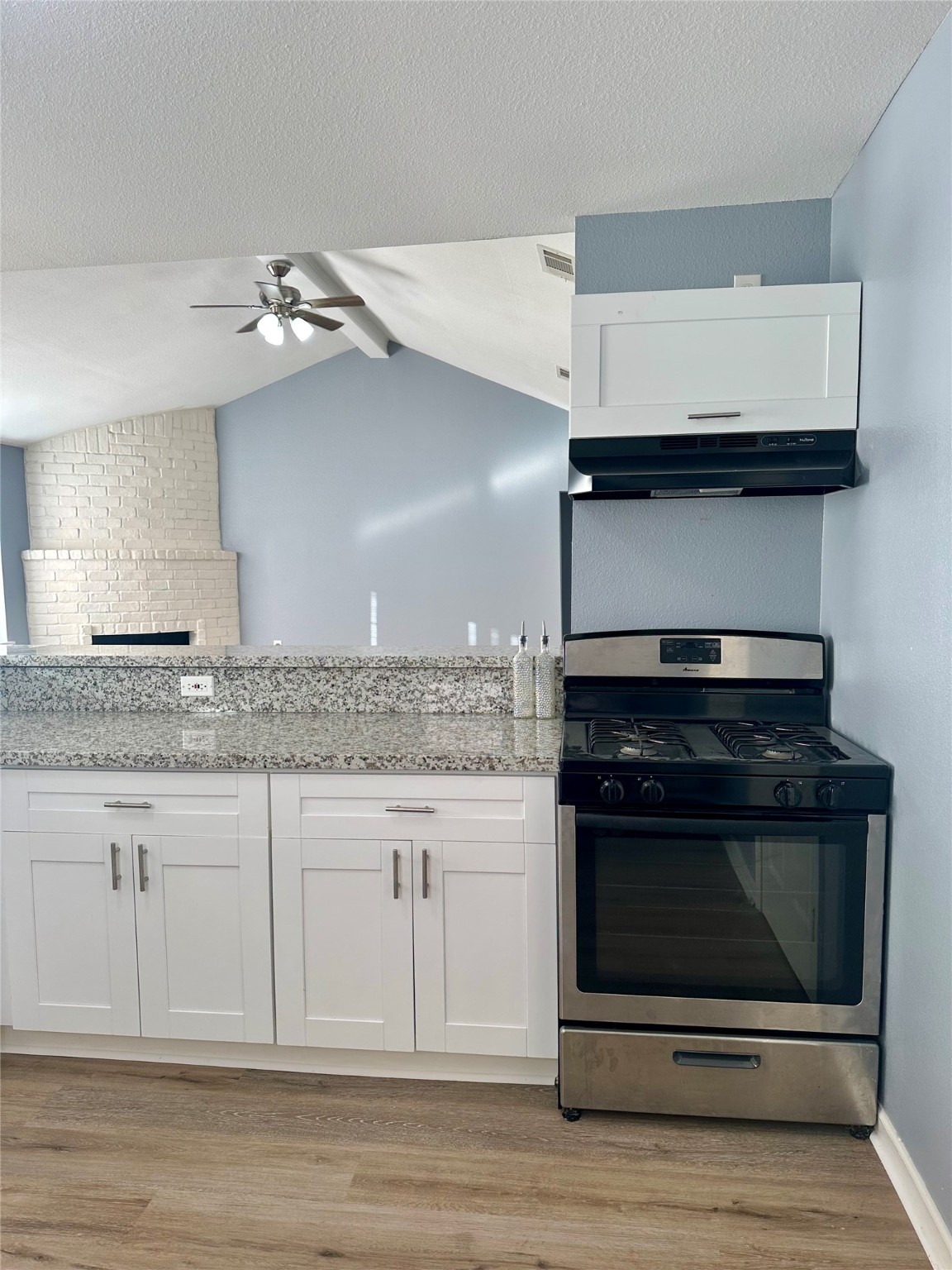 15770 Chimney Rock Road Houston, TX 77489 - Photo 15 of 42