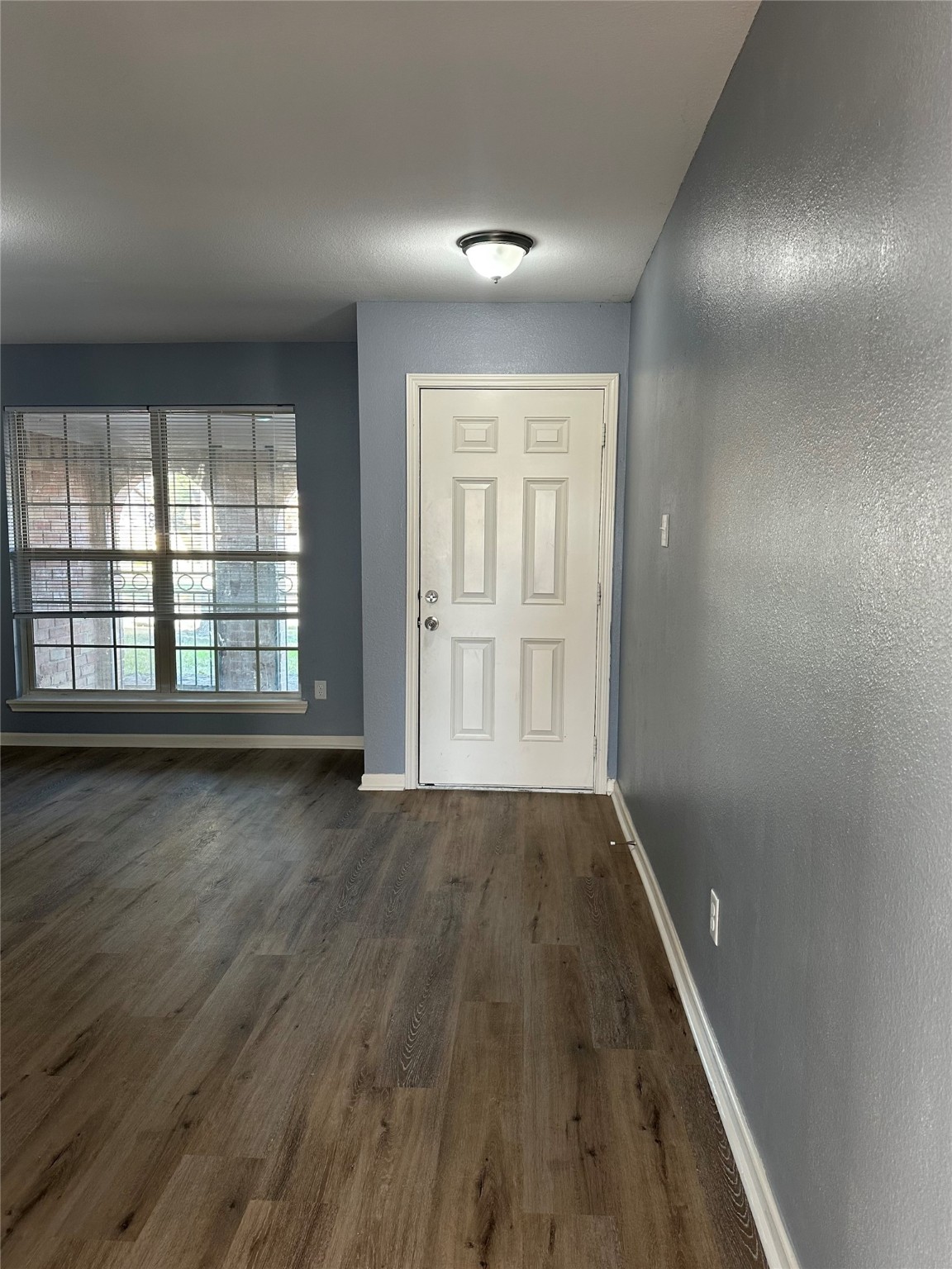 15770 Chimney Rock Road Houston, TX 77489 - Photo 5 of 42