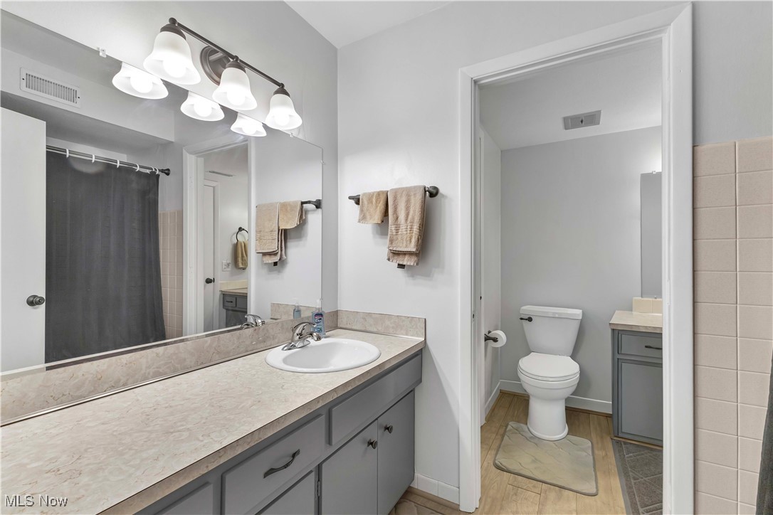 20187 Grannis Road Cleveland, OH 44126 - Photo 17 of 23 Gallery Image 17