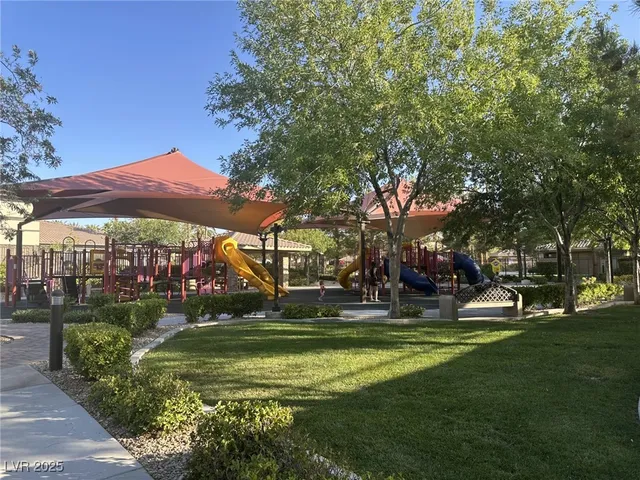 $2,950 | 141 Cliff Valley Drive, Las Vegas, NV 89148