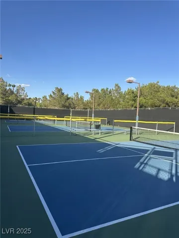 $2,950 | 141 Cliff Valley Drive, Las Vegas, NV 89148