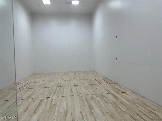 $2,950 | 141 Cliff Valley Drive, Las Vegas, NV 89148