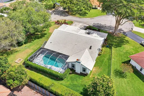 $840,000 | 106 Southwest 85th Terrace, Coral Springs, FL 33071