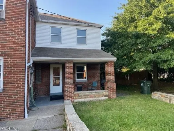 $1,150 | 455 East 200th Street, Euclid, OH 44123