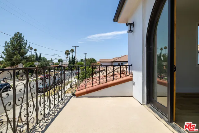 $1,795,000 | 20329 Stagg Street, Winnetka, CA 91306