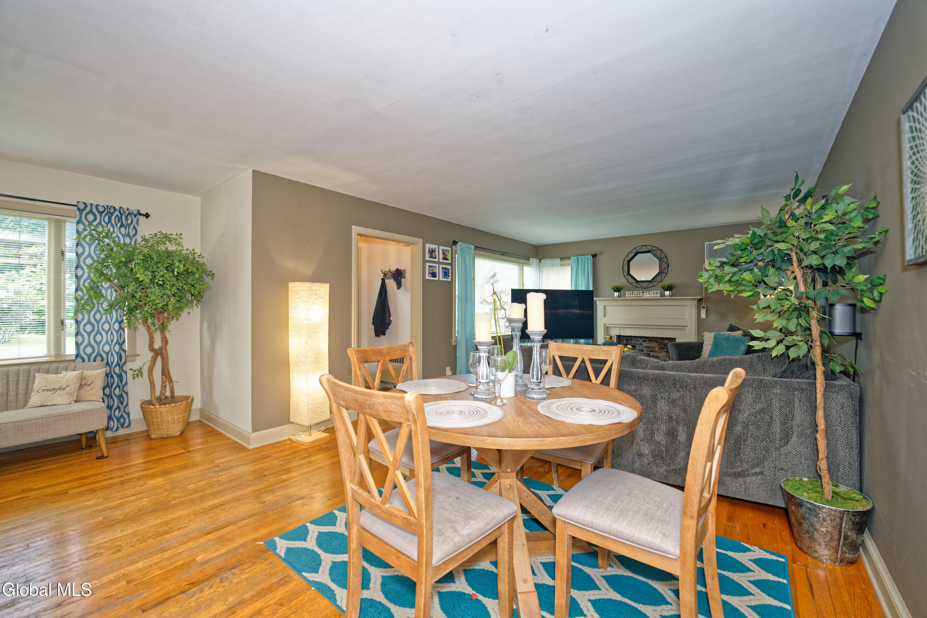 71 Marlboro Road Bethlehem, NY 12054 - Photo 8 of 48 2 Diningroom 2