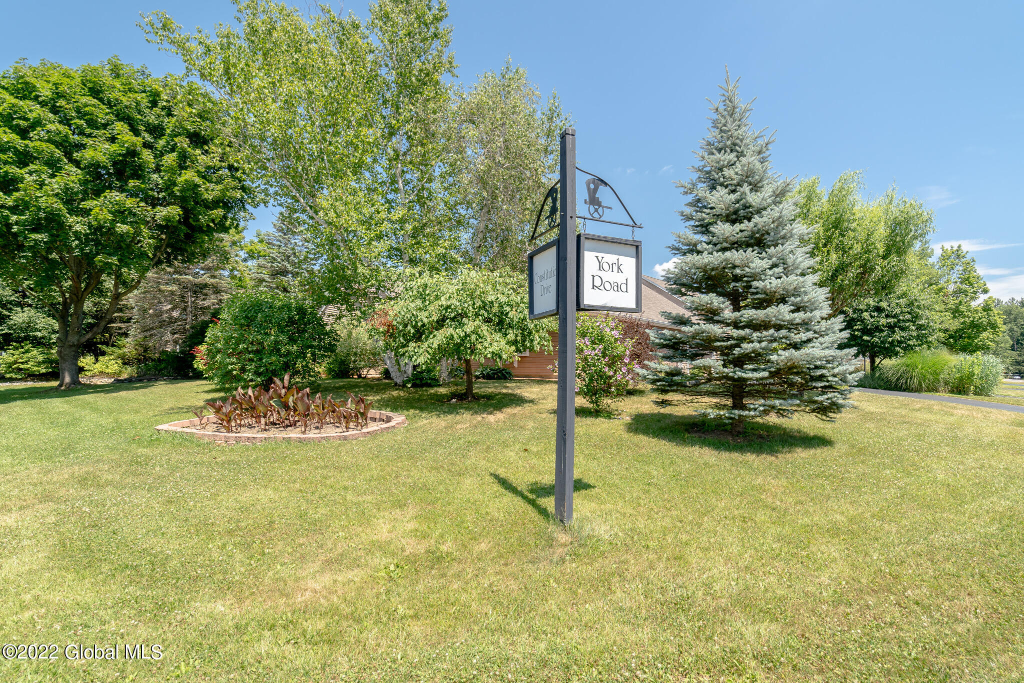 1 York Road Bethlehem, NY 12077 - Photo 2 of 33 001-1-York-Rd