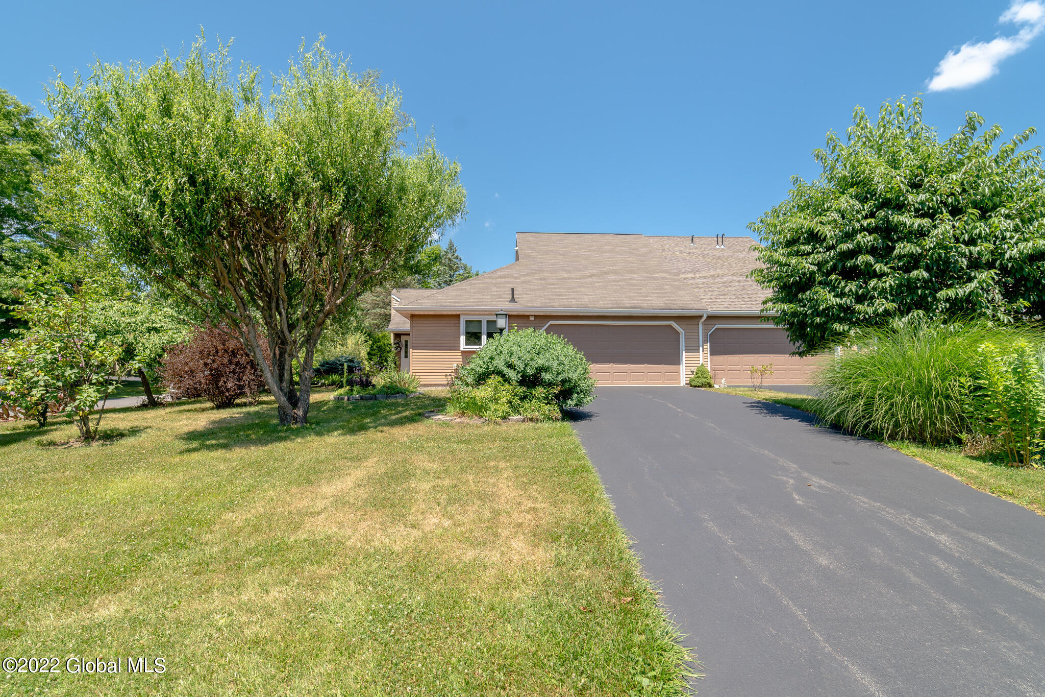 1 York Road Bethlehem, NY 12077 - Photo 5 of 33 005-1-York-Rd