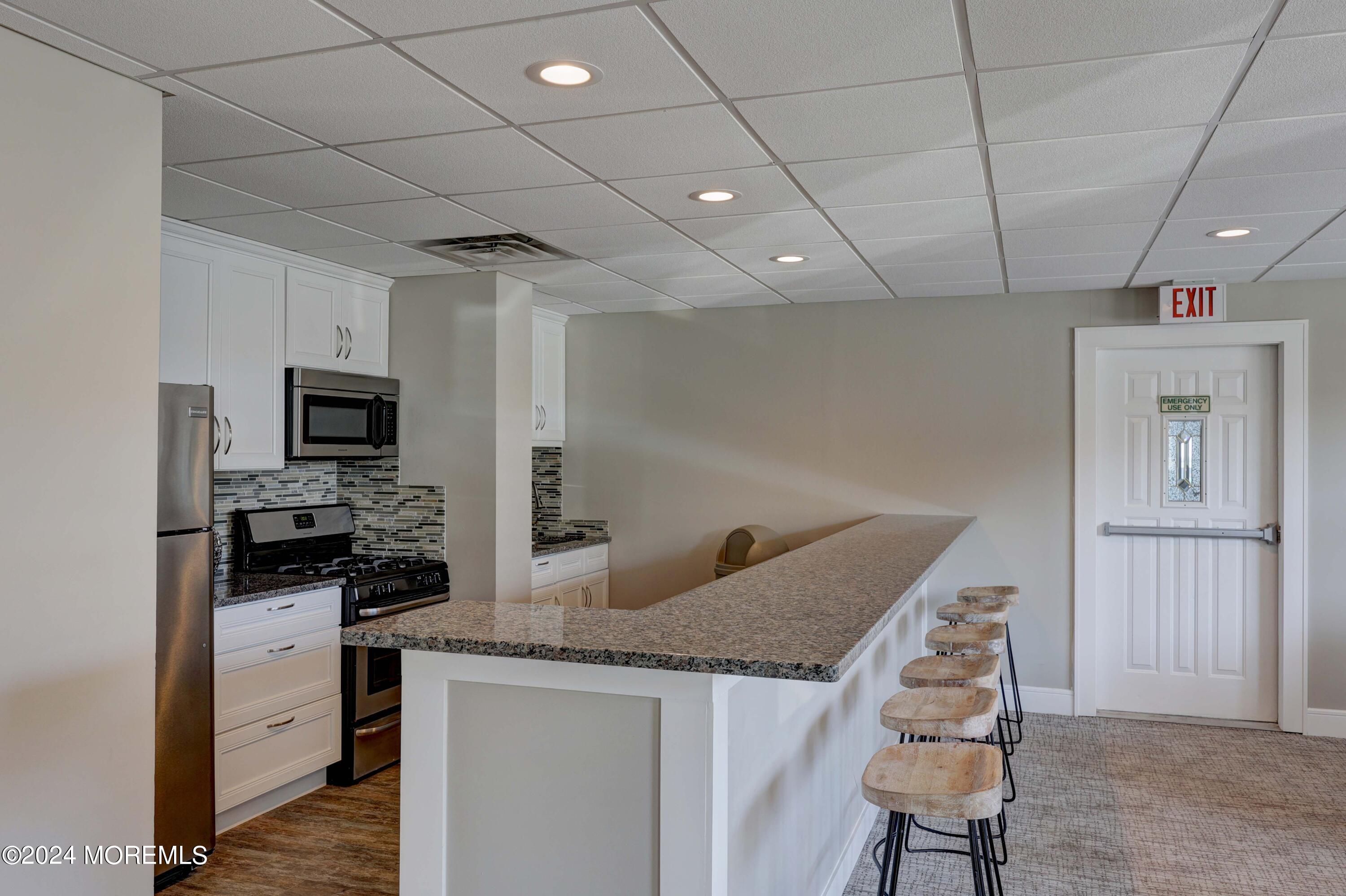 675 Ocean Avenue, Unit 9C Long Branch, NJ 07740 - Photo 43 of 54 24a (8)