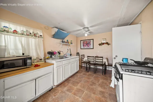 $390,000 | 2005 West Norberry Street, Lancaster, CA 93536