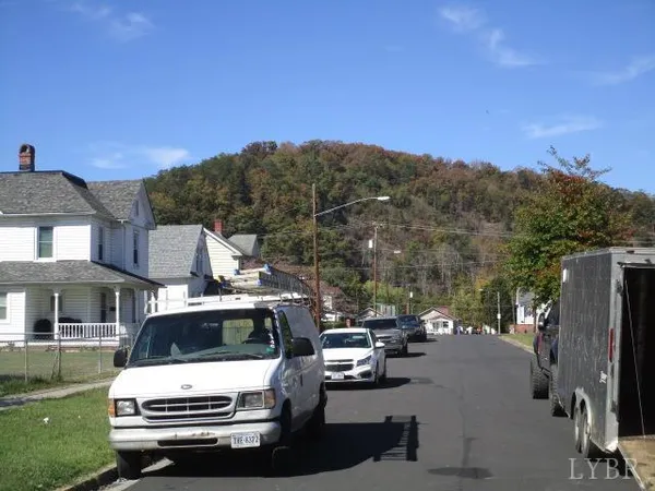 $65,450 | 107 North Marion Avenue, Covington, VA 24426